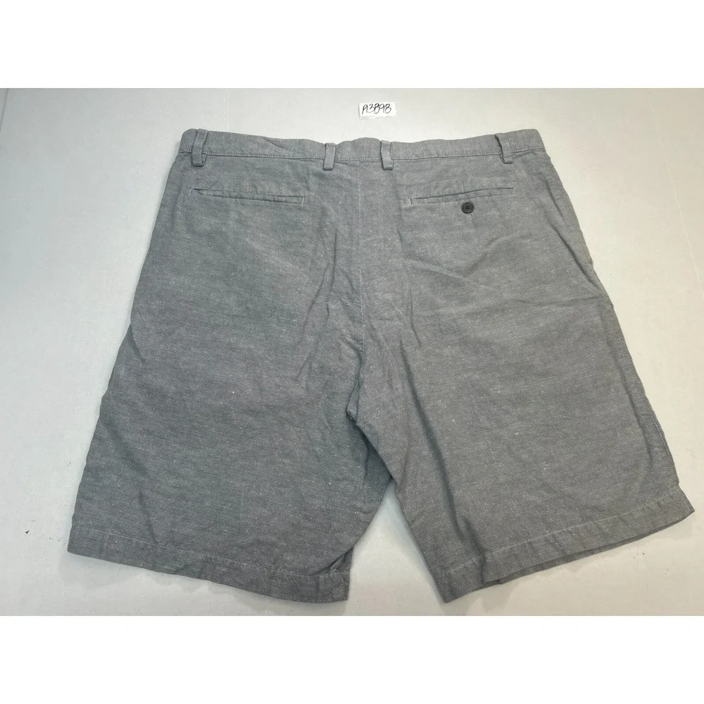 Banana Republic shorts Men's size 38 gray